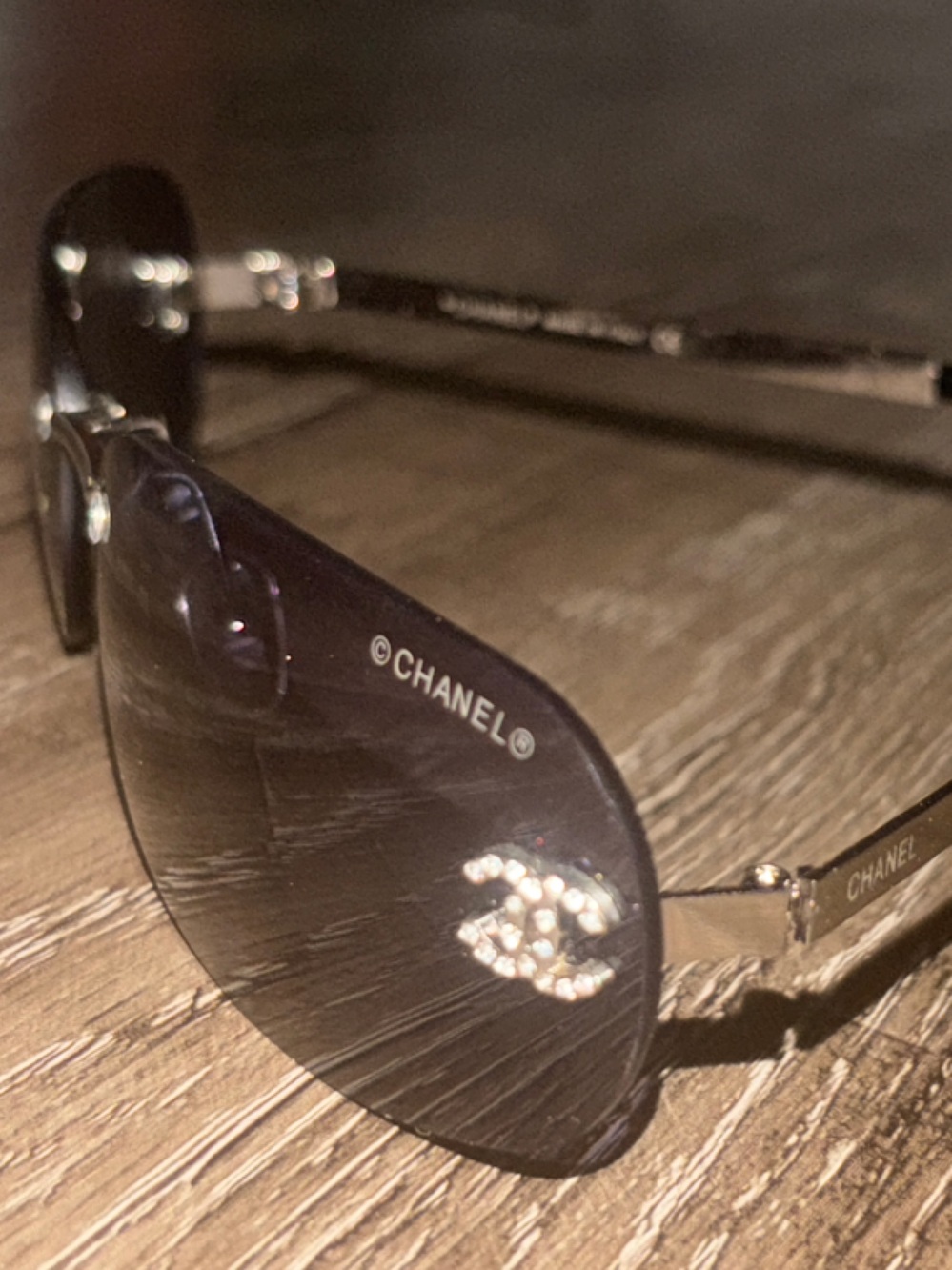 🕶️ Crystal 🪩 CC Rimless Sunglasses 🕶️ - Picture 14 of 16